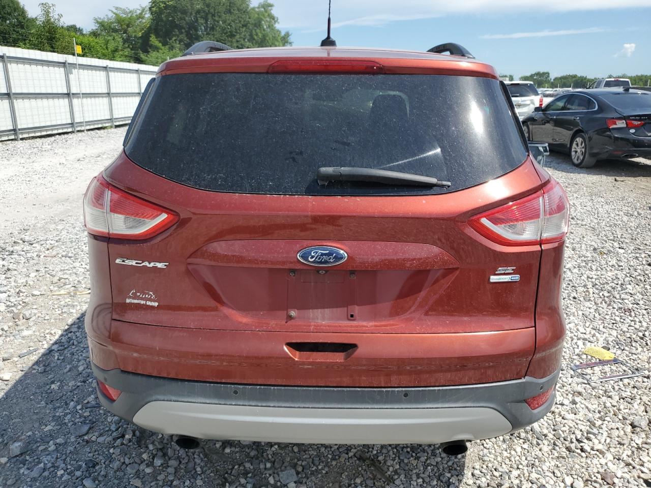 FORD ESCAPE SE