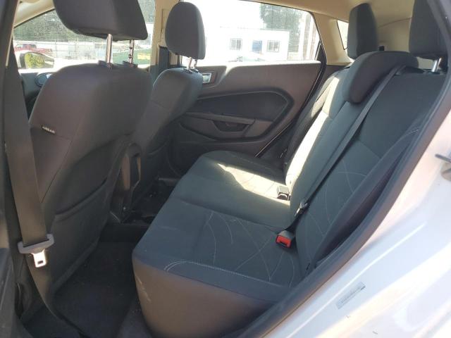 2015 FORD FIESTA SE 3FADP4EJ5FM211390