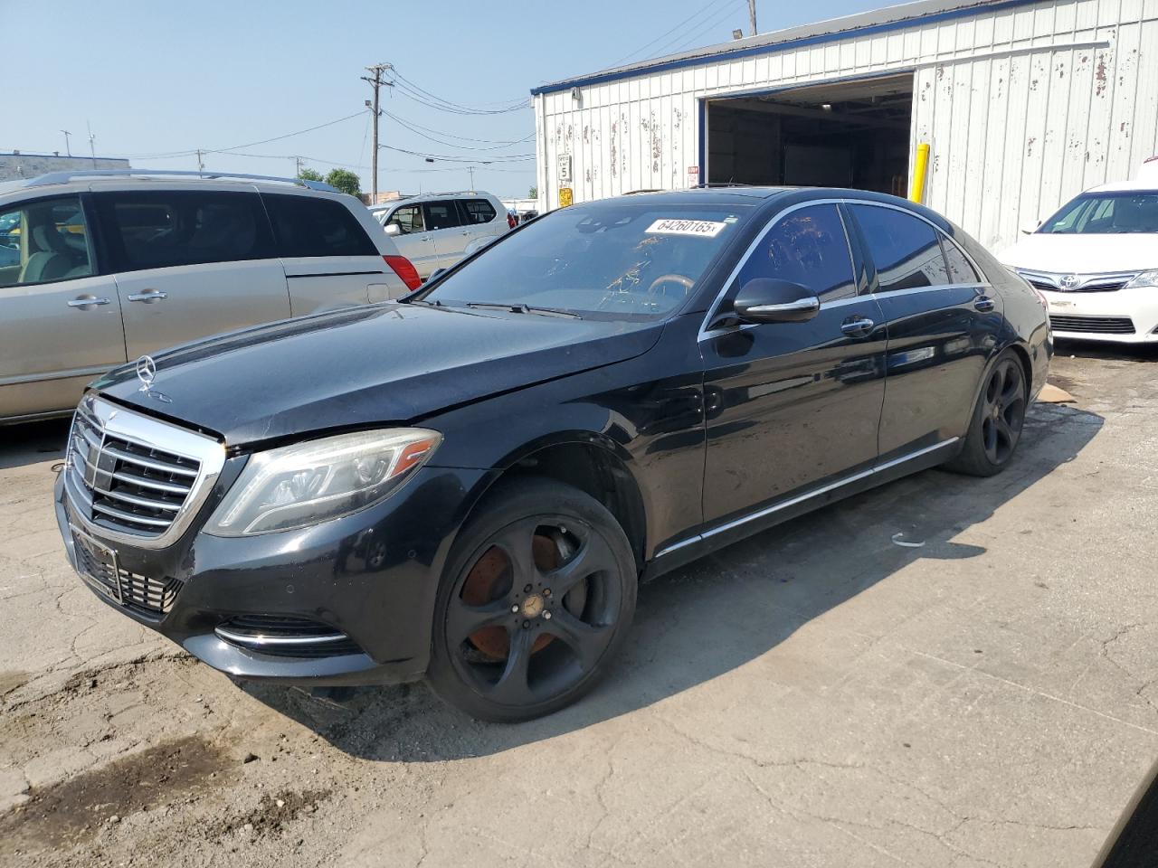 MERCEDES-BENZ S-CLASS 550