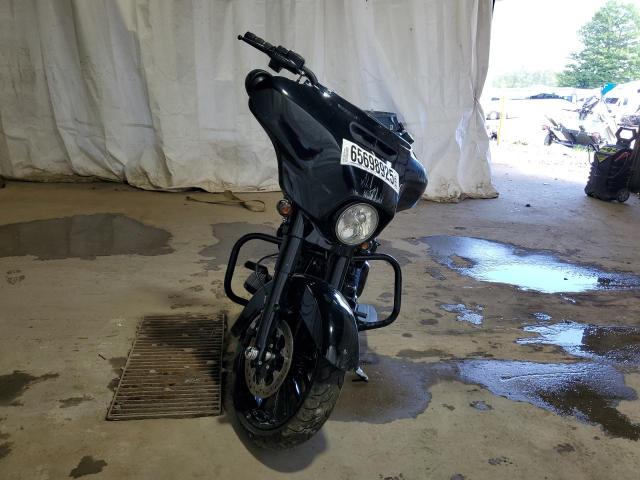 2018 HARLEY-DAVIDSON FLHXS STRE 1HD1KRC15JB663253