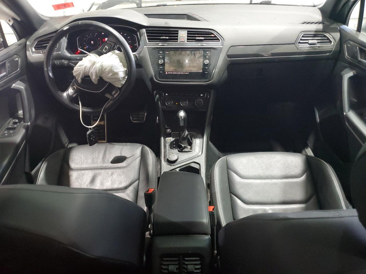 VOLKSWAGEN TIGUAN SEL PREMIUM R-LINE