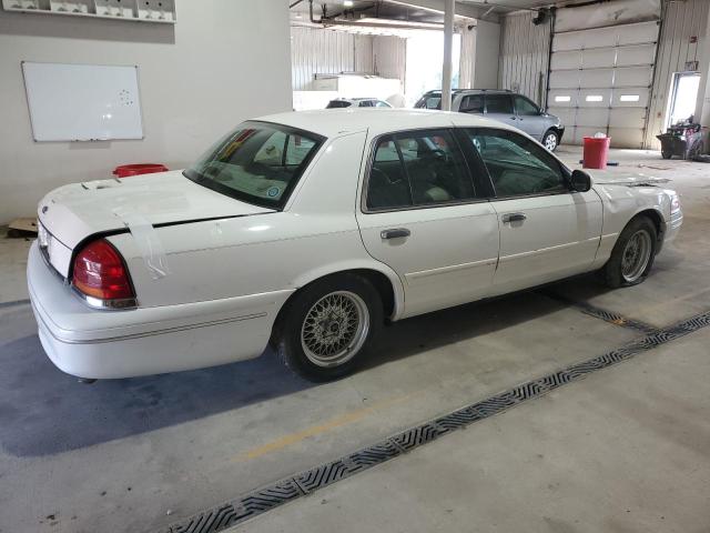 FORD CROWN VICT 2001 white  gas 2FAFP74W01X167562 photo #4