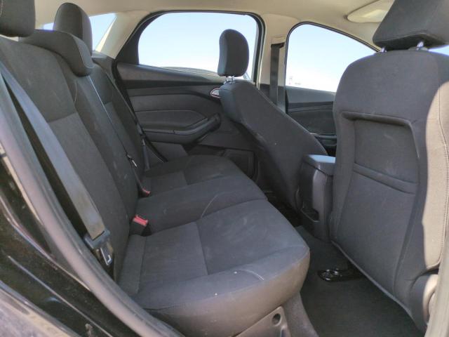 2015 FORD FOCUS SE 1FADP3K22FL238636