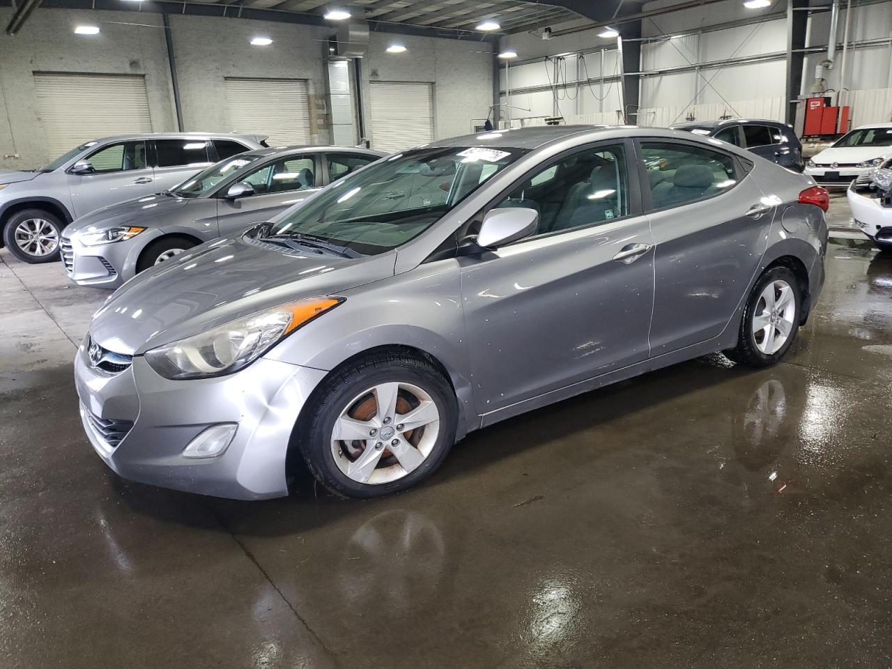 HYUNDAI ELANTRA GLS