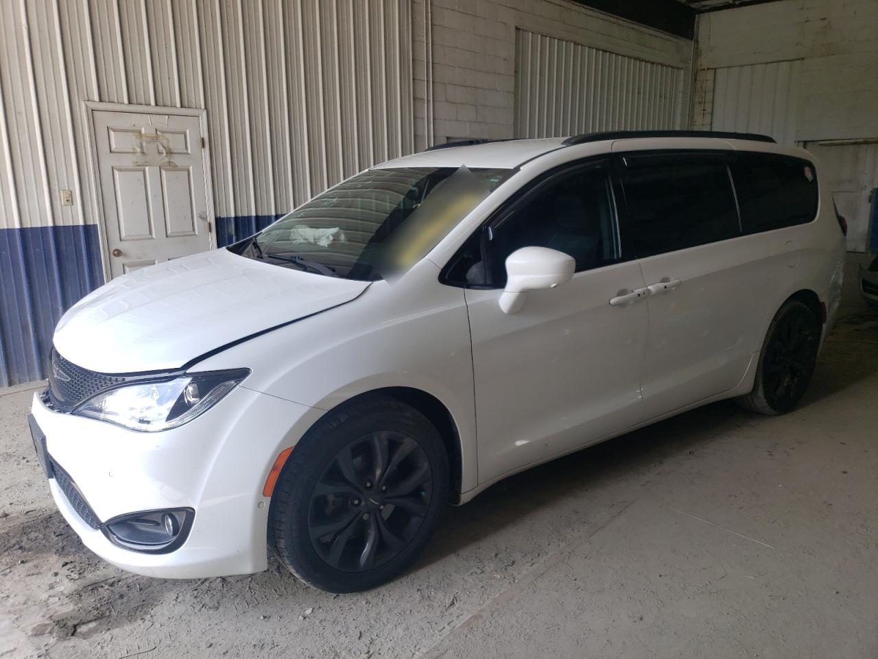 CHRYSLER PACIFICA TOURING L