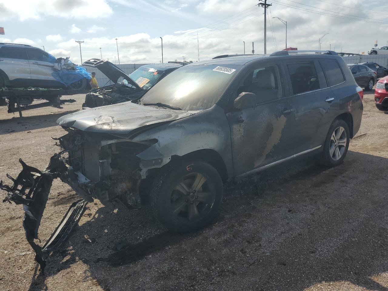 TOYOTA HIGHLANDER LIMITED