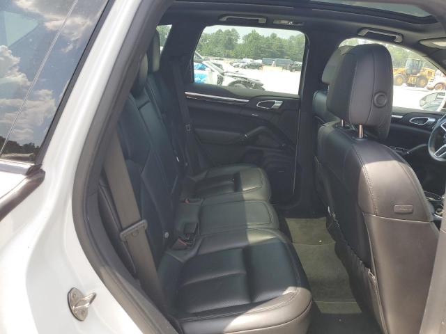 2016 PORSCHE CAYENNE - WP1AA2A23GKA38011