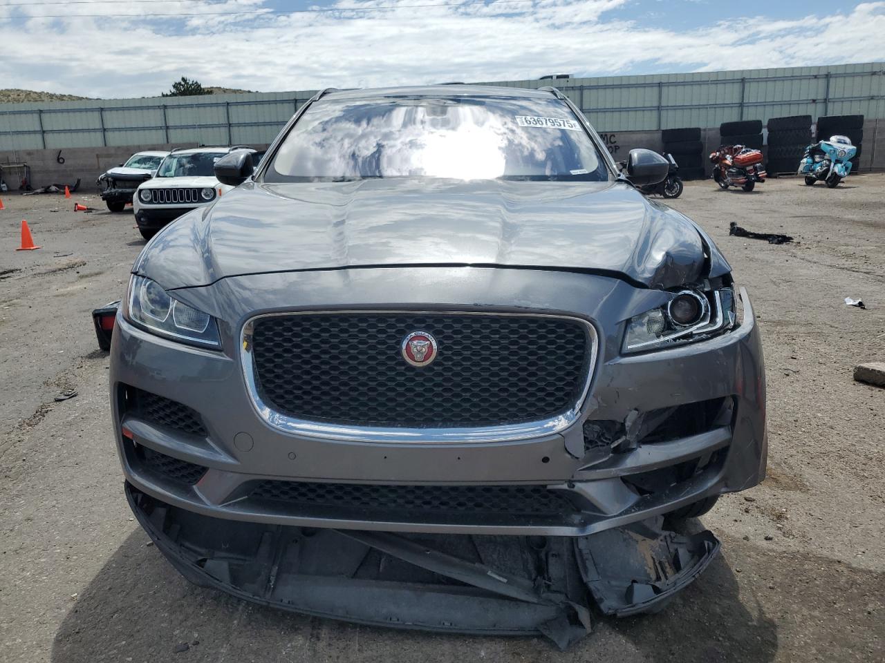 JAGUAR F-PACE PREMIUM