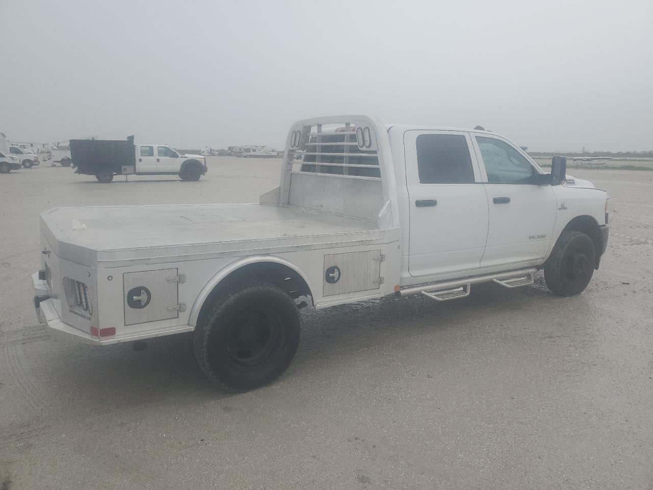 RAM 3500 TRADESMAN