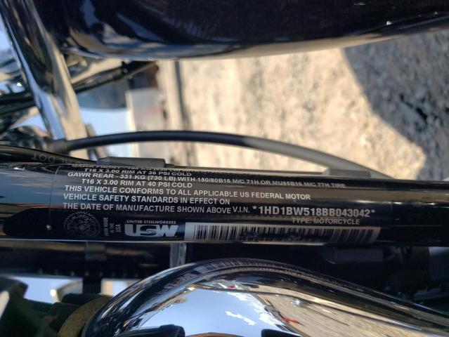 2011 HARLEY-DAVIDSON FLSTC 1HD1BW518BB043042