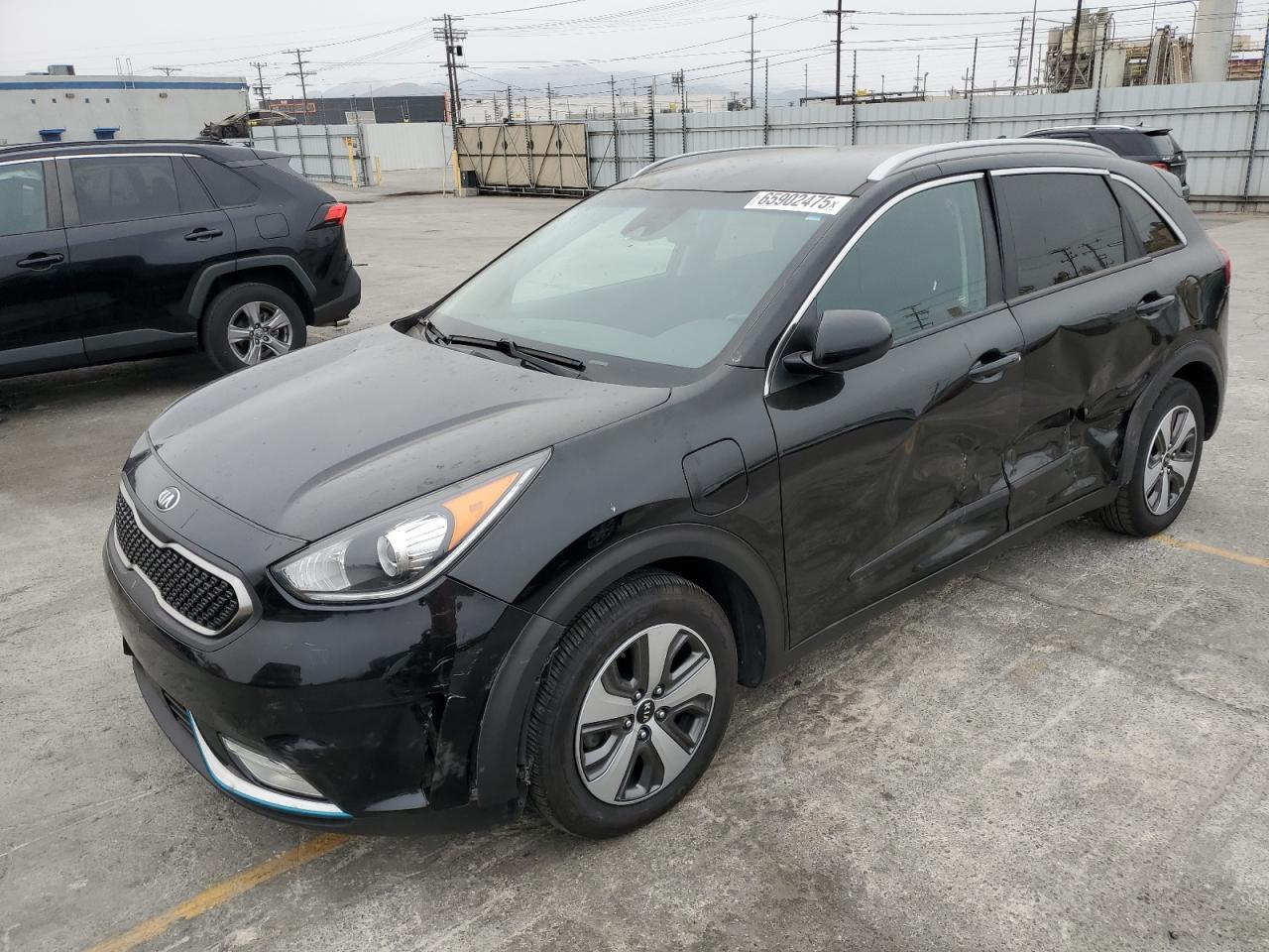 KIA NIRO LX