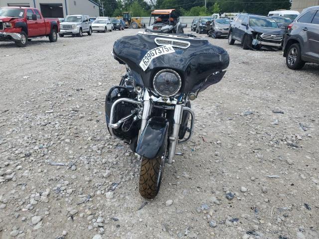 2019 HARLEY-DAVIDSON FLHX - 1HD1KBC11KB647673