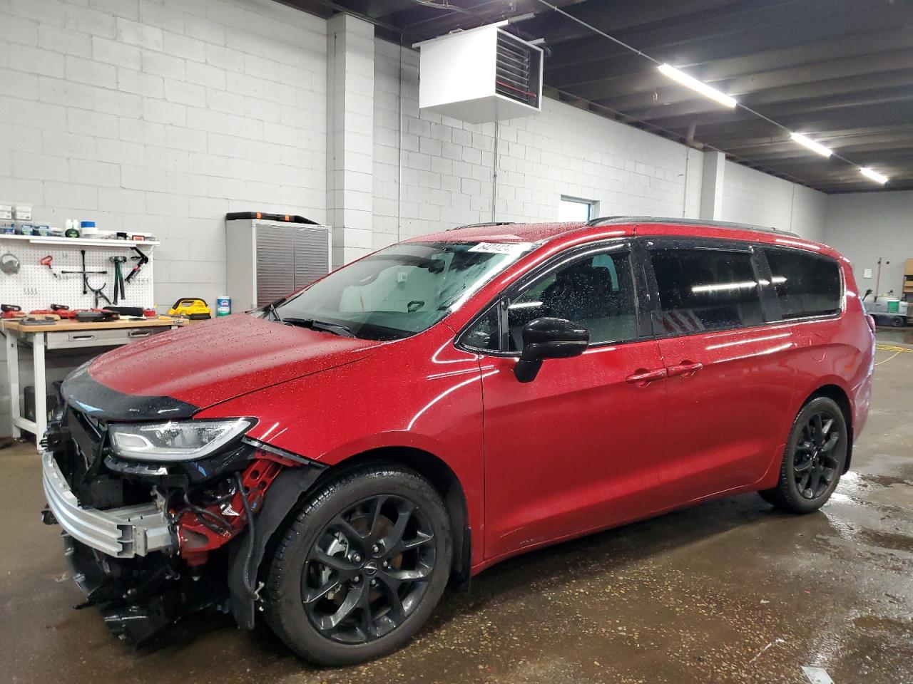 CHRYSLER PACIFICA TOURING L