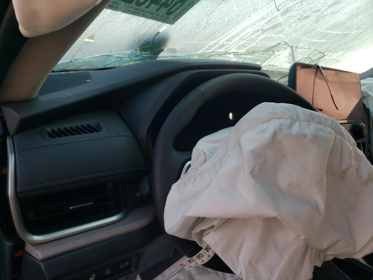 TOYOTA HIGHLANDER LE