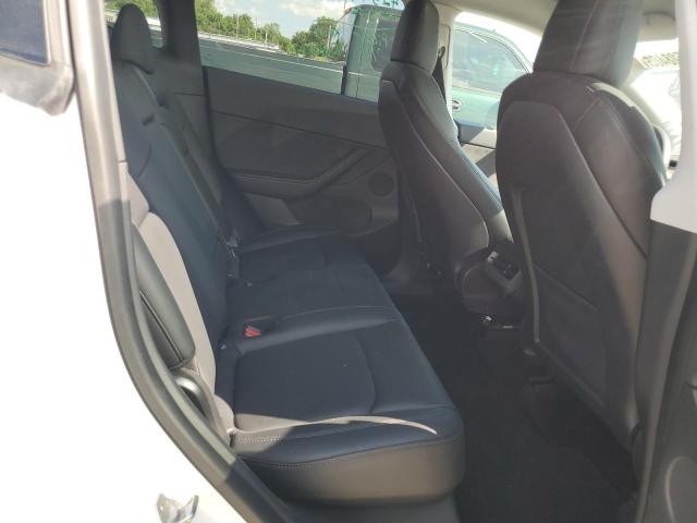 2021 TESLA MODEL Y 5YJYGDEF1MF079012
