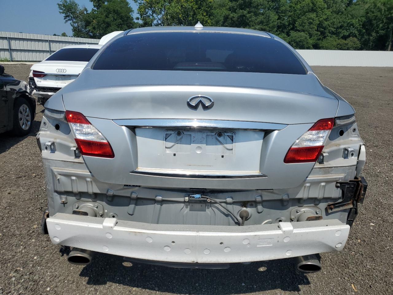 INFINITI M37 X
