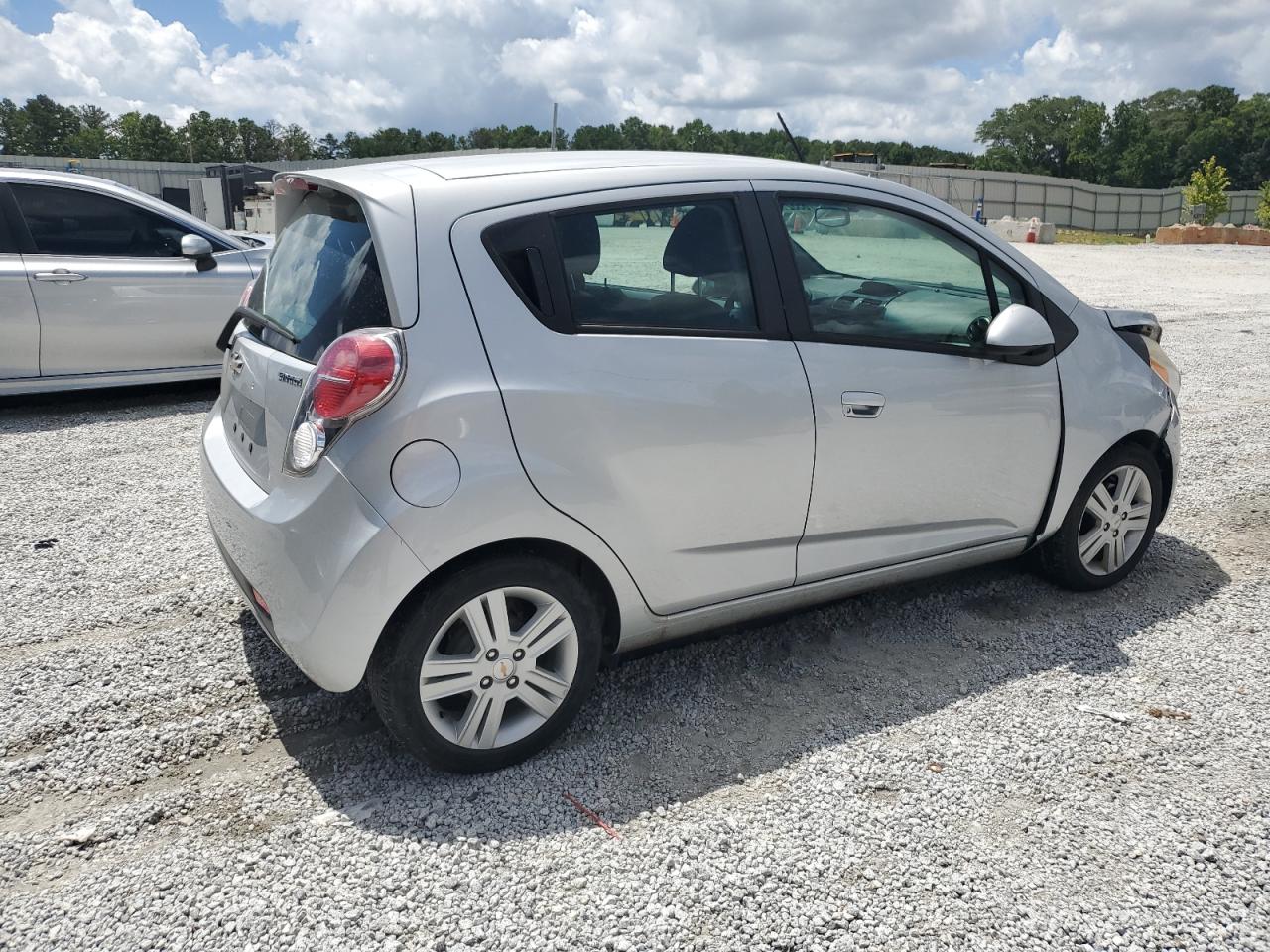 CHEVROLET SPARK 1LT