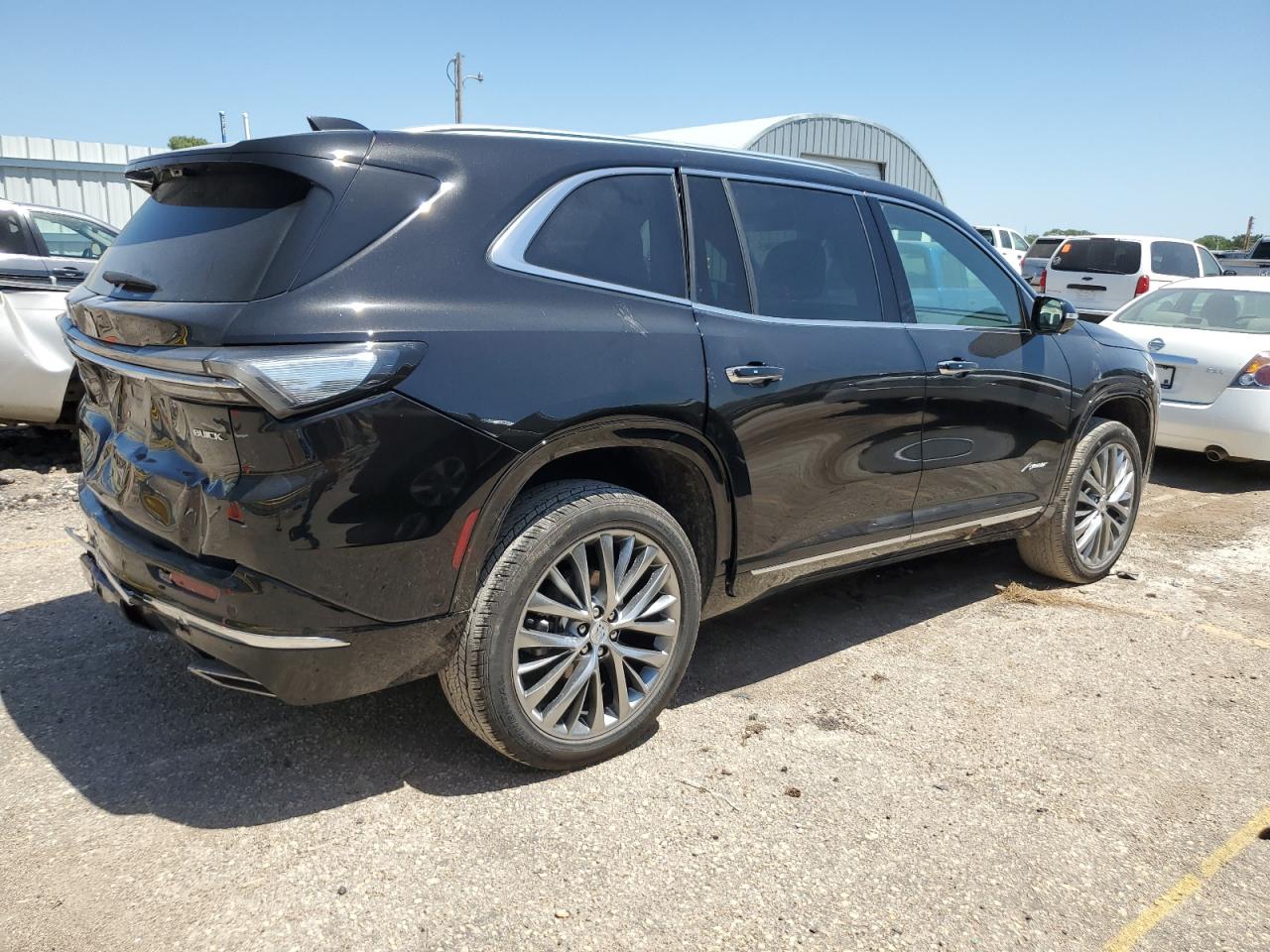 BUICK ENCLAVE AVENIR