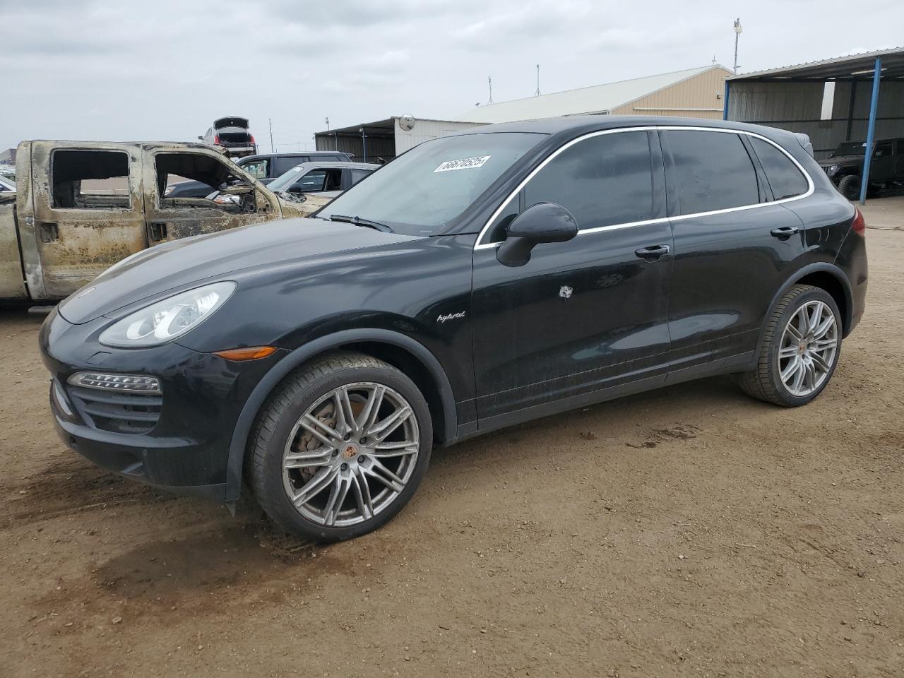 PORSCHE CAYENNE S HYBRID
