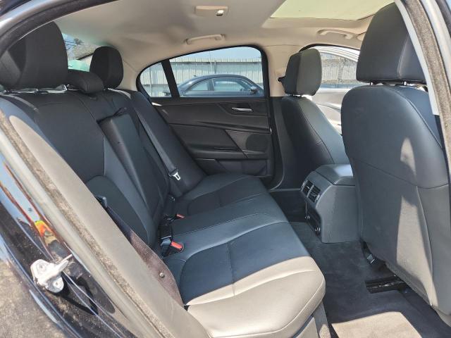 2017 JAGUAR XE PREMIUM SAJAJ4BV0HA969998