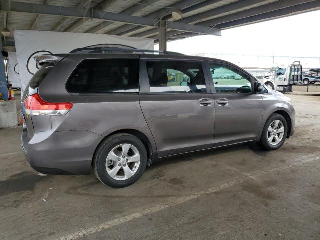 2013 TOYOTA SIENNA LE - 5TDKK3DC0DS281261