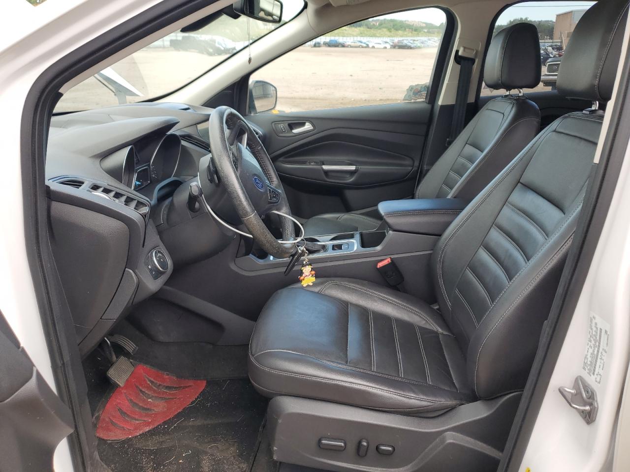 FORD ESCAPE TITANIUM