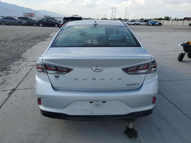 2019 HYUNDAI SONATA HYB KMHE24L30KA088196