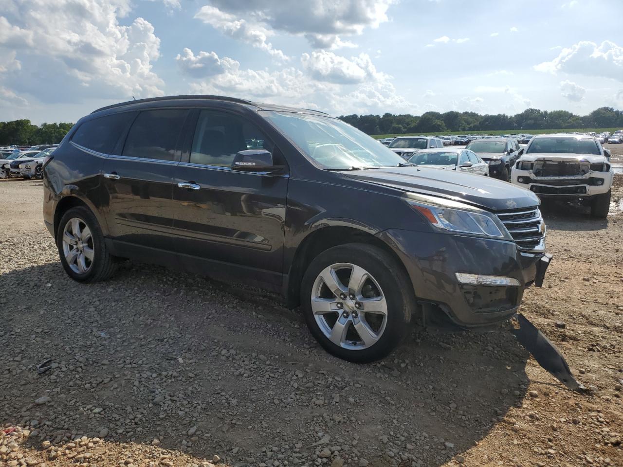 CHEVROLET TRAVERSE LT