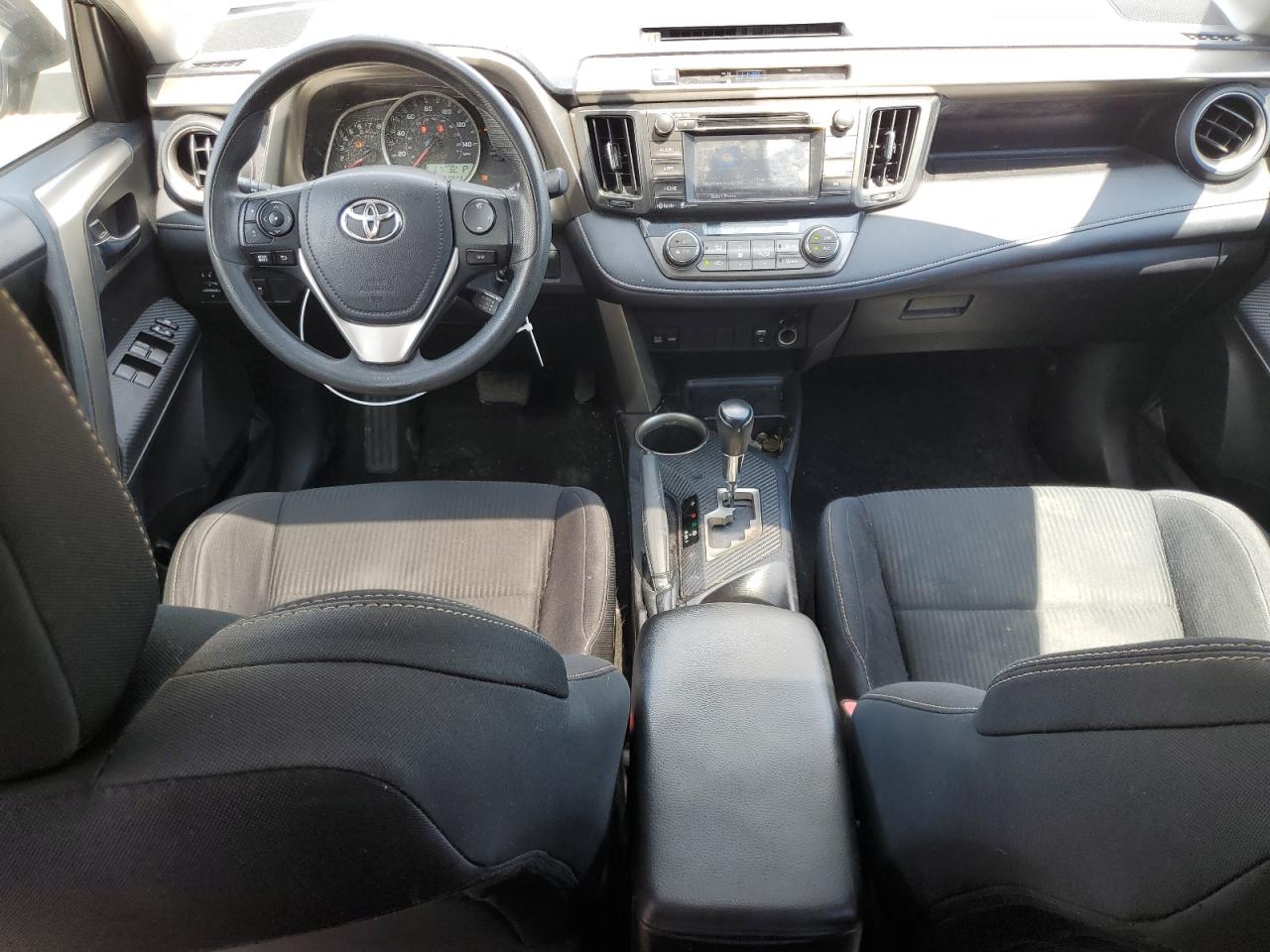TOYOTA RAV4 XLE