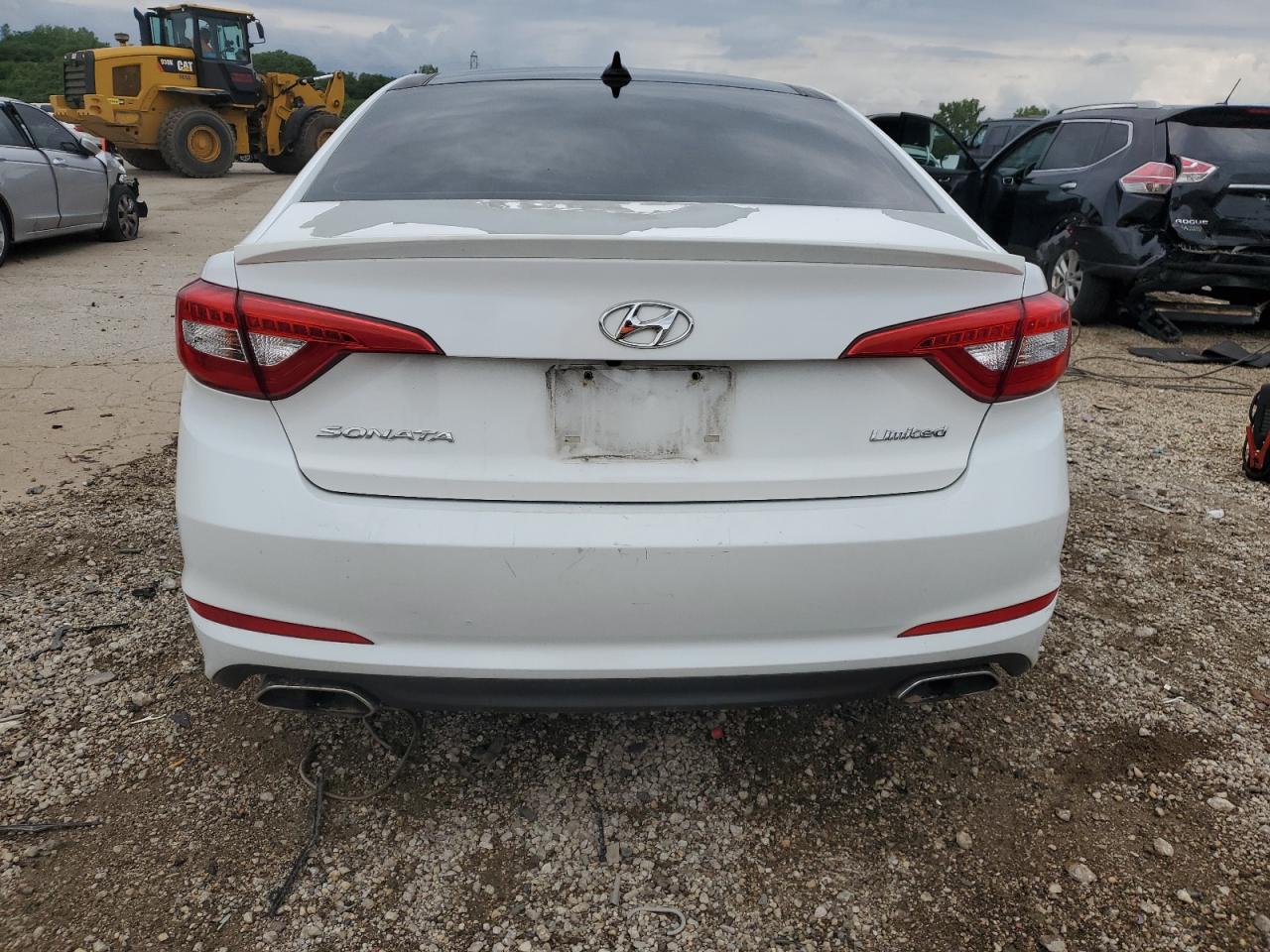 HYUNDAI SONATA SPORT