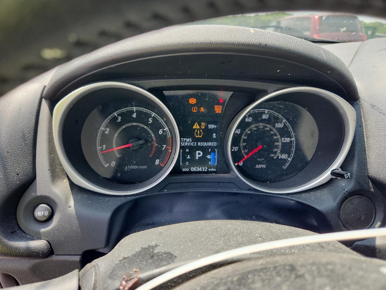 MITSUBISHI OUTLANDER ES