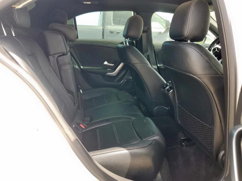 2022 MERCEDES-BENZ A 220 4MAT W1K3G4FB9NJ366958
