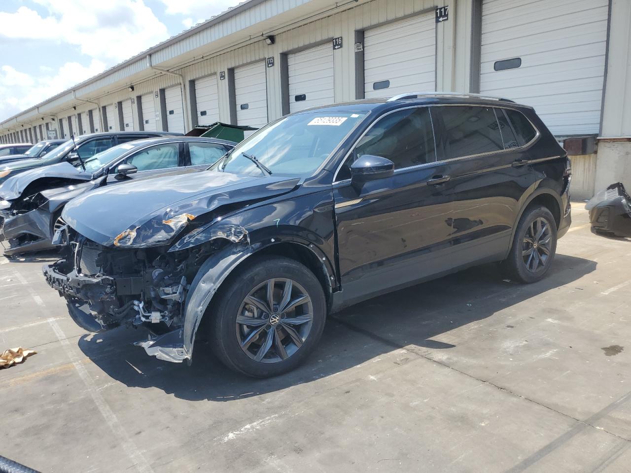 VOLKSWAGEN TIGUAN SE
