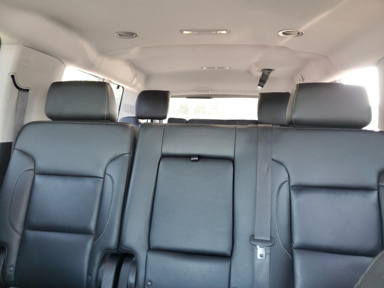 CHEVROLET SUBURBAN K1500 LT