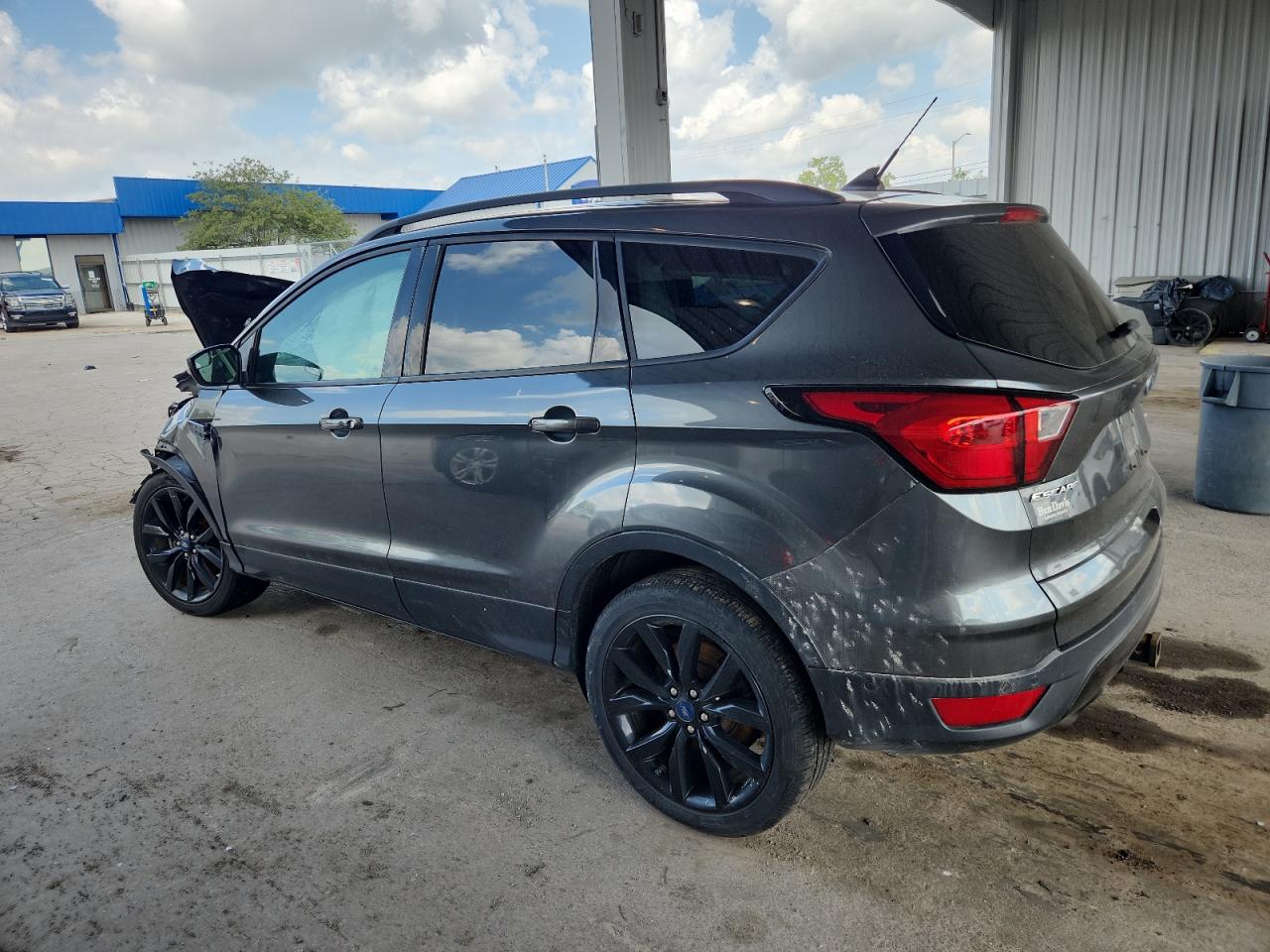 FORD ESCAPE TITANIUM