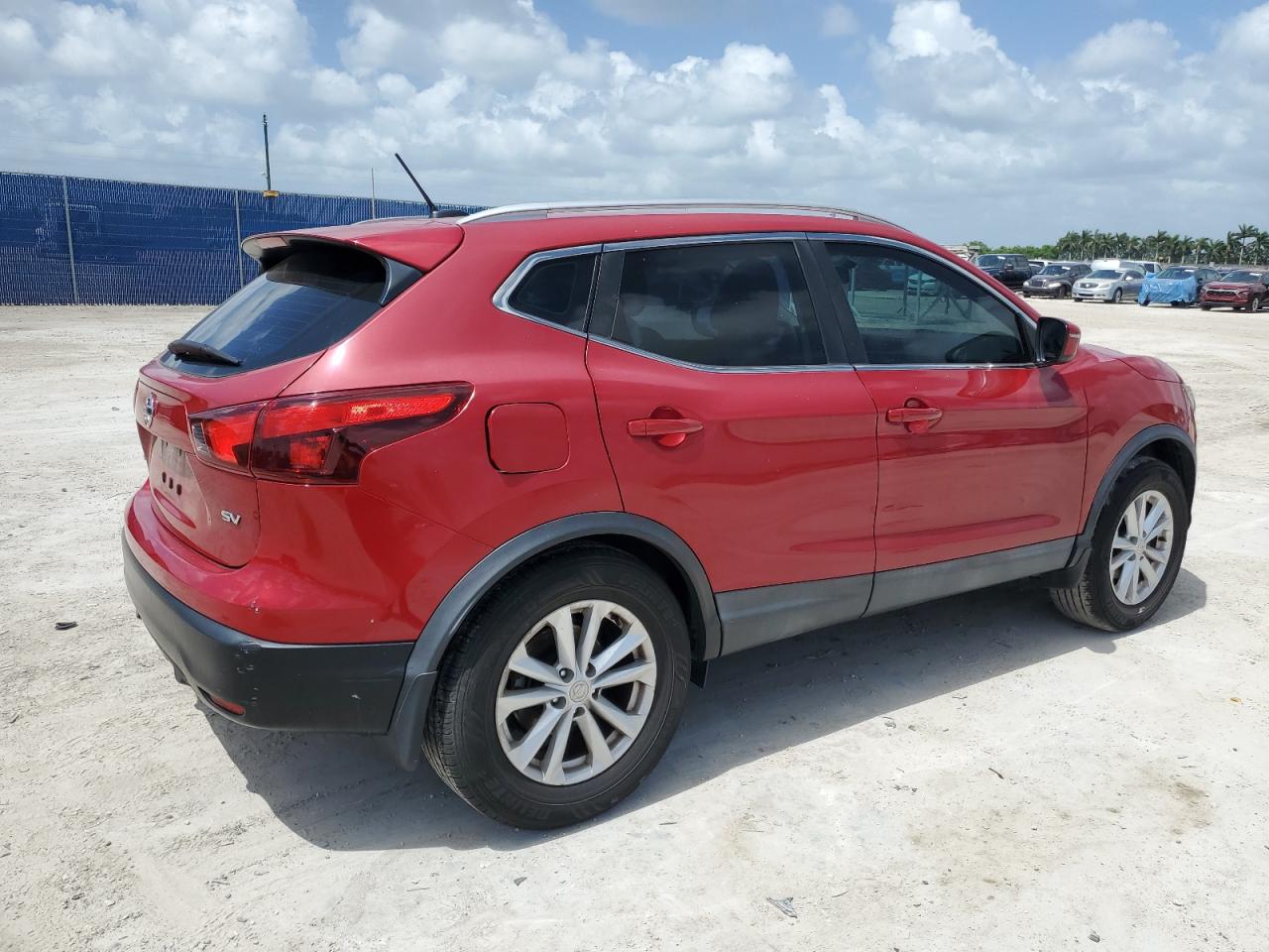 NISSAN ROGUE SPORT S