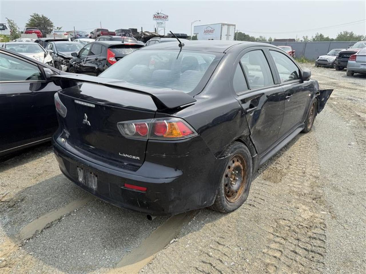 MITSUBISHI LANCER SE