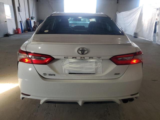 2018 TOYOTA CAMRY L 4T1B11HK0JU647764