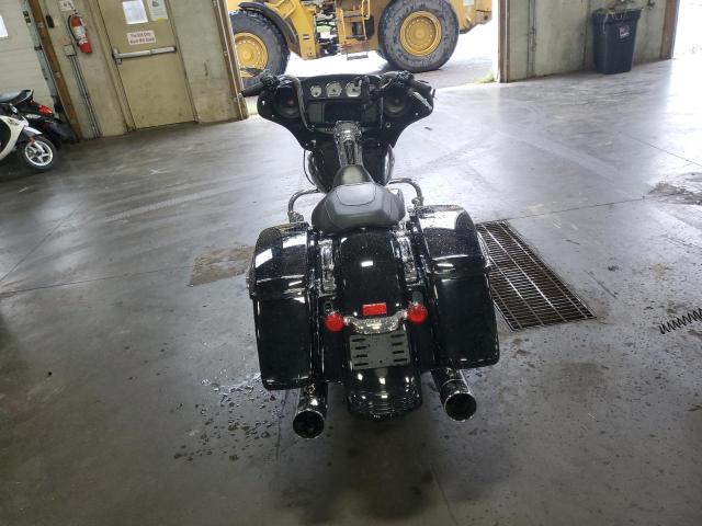 2022 HARLEY-DAVIDSON FLHX 1HD1KBC11NB649735