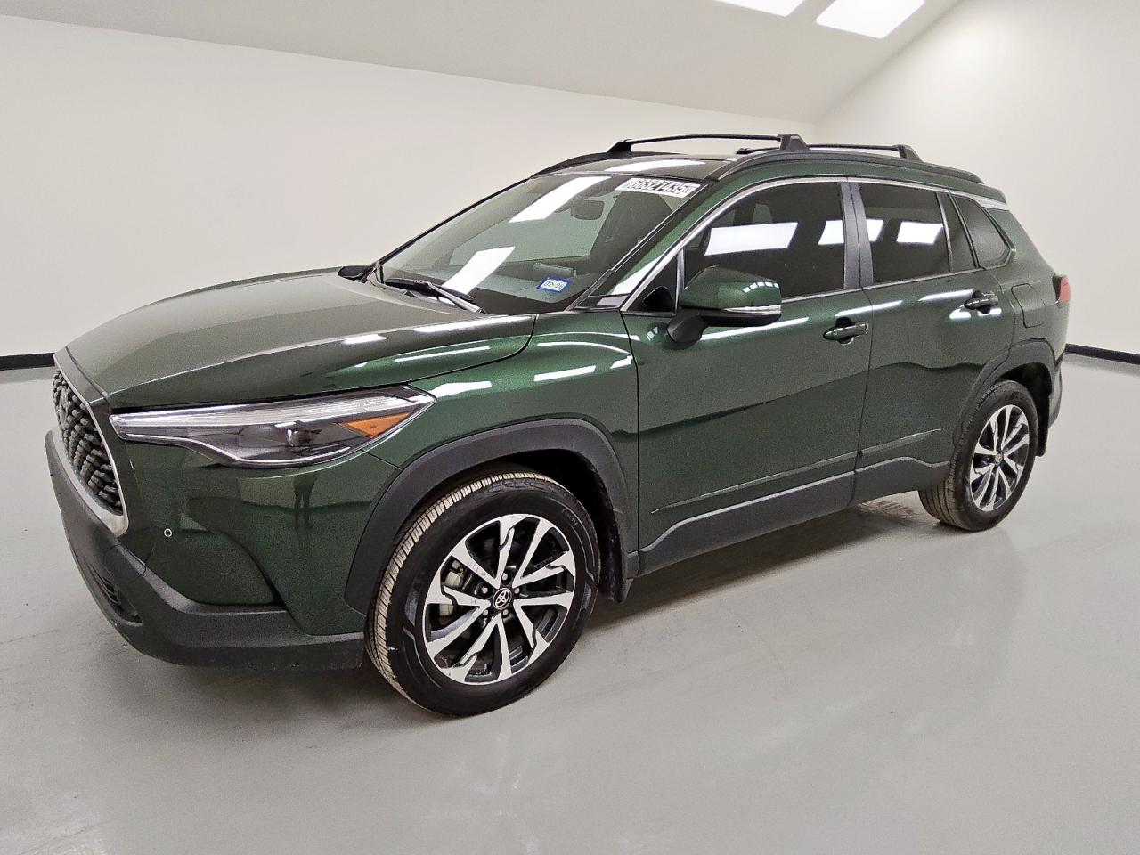 TOYOTA COROLLA CROSS XLE