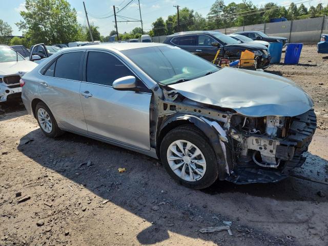 2015 TOYOTA CAMRY LE 4T4BF1FK6FR502536