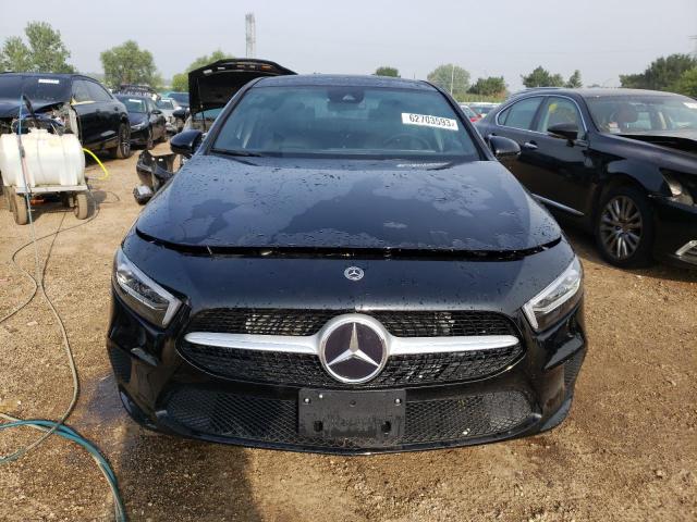 W1K3G4FB9NJ375806 Mercedes-Benz A 220 4matic