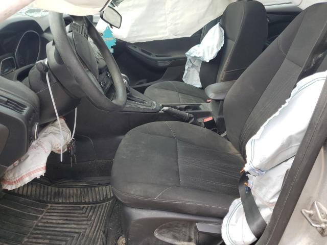1FADP3F24GL320802 Ford FOCUS SE