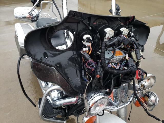 2009 HARLEY-DAVIDSON FLHTCU 1HD1FC4149Y642273