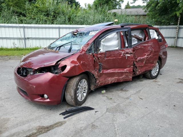 2017 Toyota Sienna XLE