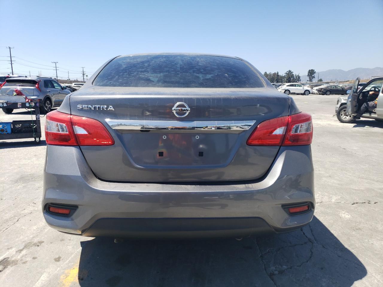 3N1AB7AP1JY336267 NISSAN SENTRA 2018