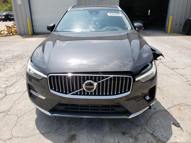 2022 VOLVO XC60 B5 IN - YV4L12RL3N1997495