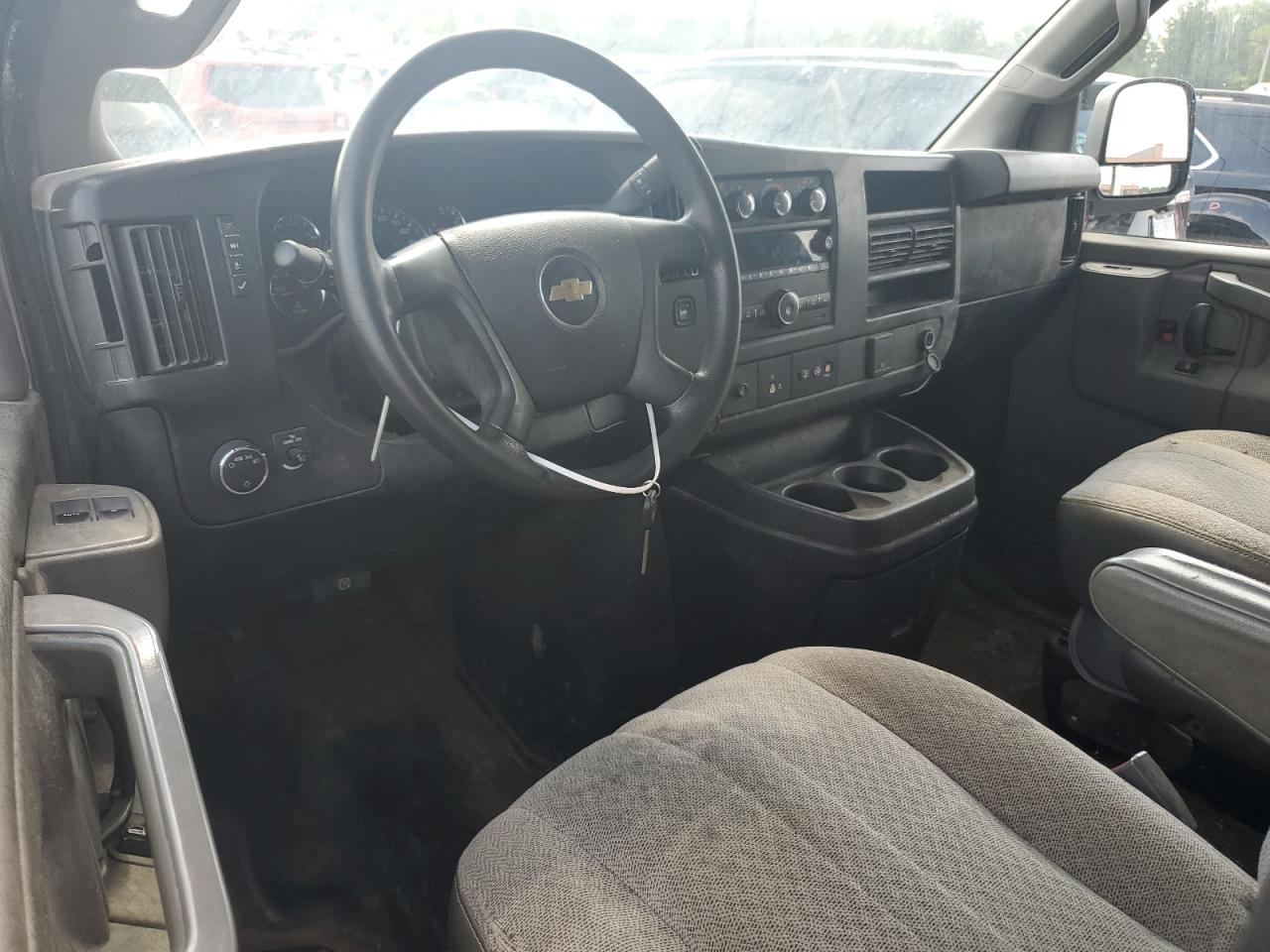 1GCWGBFF5H1342143 CHEVROLET EXPRESS 2017