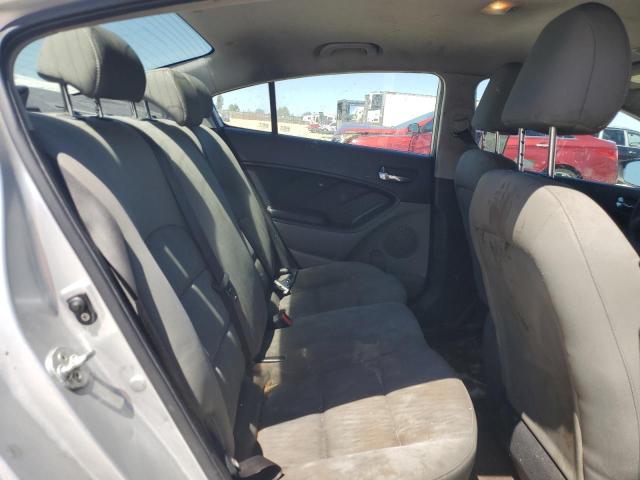 KNAFK4A64F5303192 KIA FORTE LX
