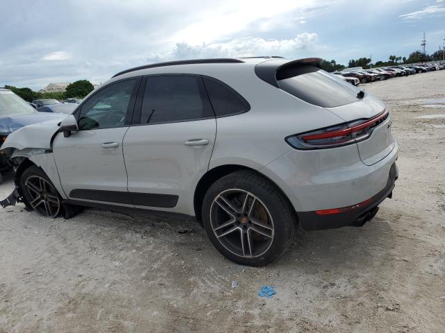 VIN WP1AB2A50LLB30558 2020 Porsche Macan, S no.2